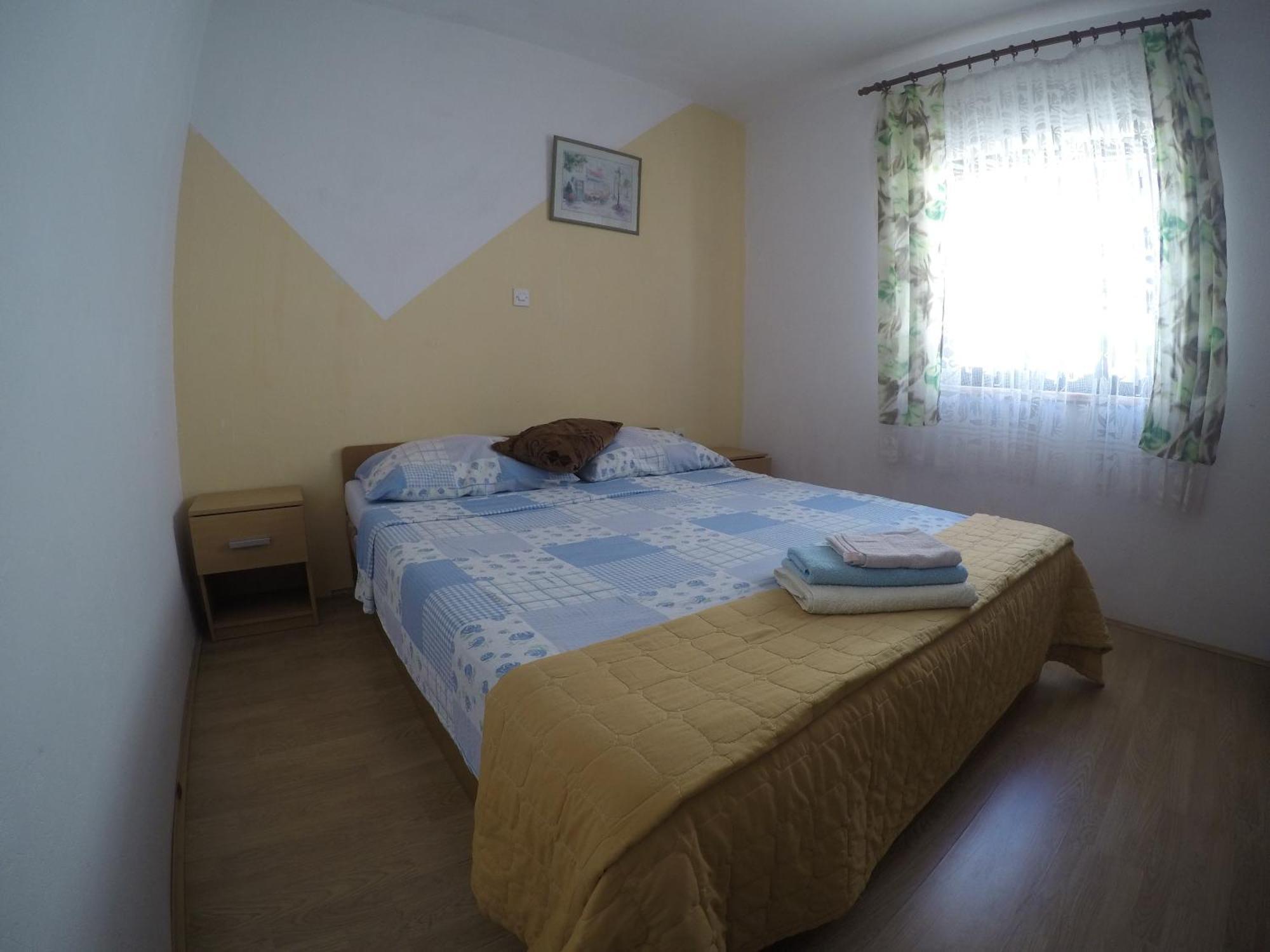 Peach Apartment'S Repic Bibinje Exterior foto
